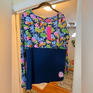 Navy Lilly Loves Disney Etta top